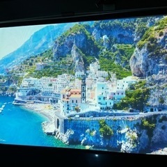 ワイド100インチスクリーン（株）内田洋行