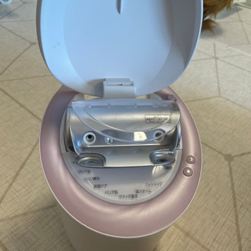【値下げしました！】スチーマー　ナノケア