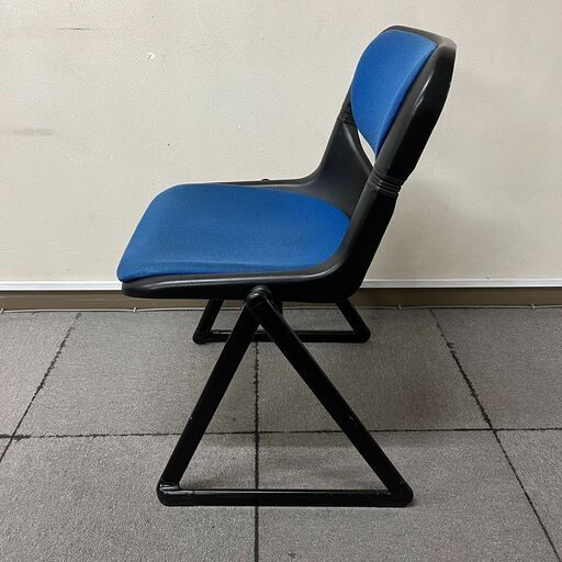 オフィス用 ミーティングテーブルと椅子(4脚) ブルー