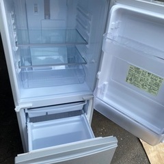 NO71❗️福岡市内配送無料 SJ-D14D-S 冷蔵庫 シルバー系 [2ドア /右