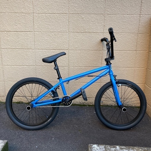 motelworks aux e フラットランド　bmx