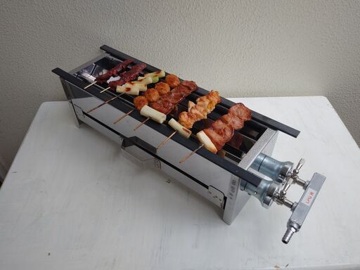 全国発送可能です　新品未使用品　業務用の焼き台12800円★プロパンガスがあれば 【やきとり焼けます】 ★本格的な業務用の焼き鳥焼器