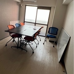 事務所開業セット(椅子6脚、ホワイトボード、会議テーブル)