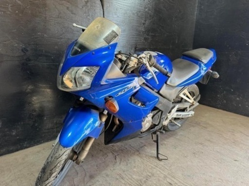 ★支払総額8.8万円★書類完備♪始動動画あり♪ ホンダ CBR125R 激安小型MT車両入荷！小回り効く！通勤通学に♪カスタムベースにも♪