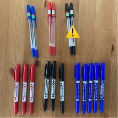 ボールペン　水性ペン　油性ペン