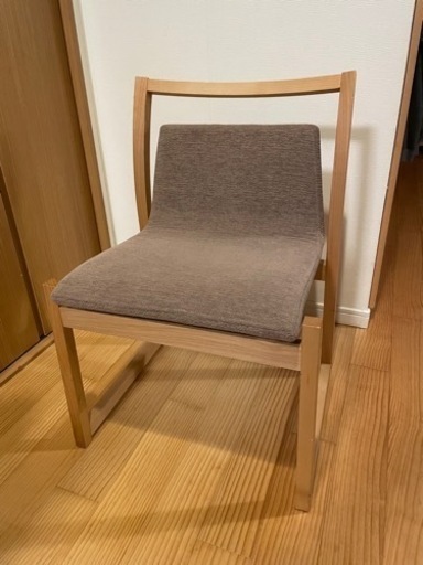平田椅子製作所　　　　　　　\n