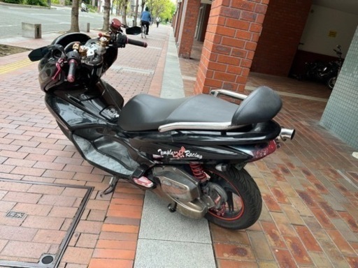 HONDA PCX125】 フルカスタム タイヤ前後バリ山 好調 人気 ホンダ
