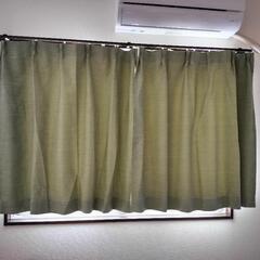 ニトリ　レースカーテン、遮光カーテン