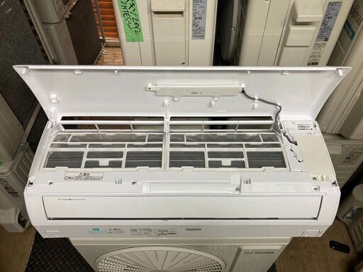 K05306　中古エアコン アイリスオーヤマ 2020年製 主に6畳用 冷房能力 2.2KW / 暖房能力 2.5KW