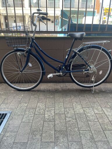 リサイクルショップどりーむ荒田店　No1244 自転車　シティサイクル　２６インチ　青　ギア切り替え付き♪　ライト付き　鍵付き♪