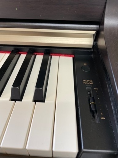2016年製中古美品、配送可能 KAWAI 電子ピアノ CN25R高低調整可能椅子 