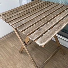 IKEA 外用木製テーブルASKHOLMEN