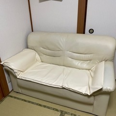 家具2〜3人用ソファ
