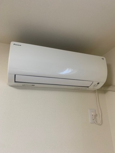 【取り外し作業込み】ダイキン　2021年製エアコン