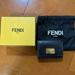 FENDI ミニ財布