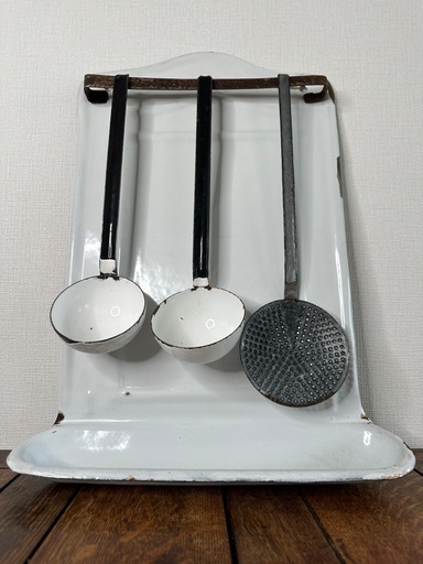 フランス　アンティーク　ホーロー　フレンチキッチン　レードル　ユーテンシルラック フランスアンティークホーローフレンチキッチンレードルユーテンシルラック