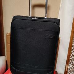 黒のキャリーバッグ☆旅行☆買い物☆通勤☆軽い☆スーツケース