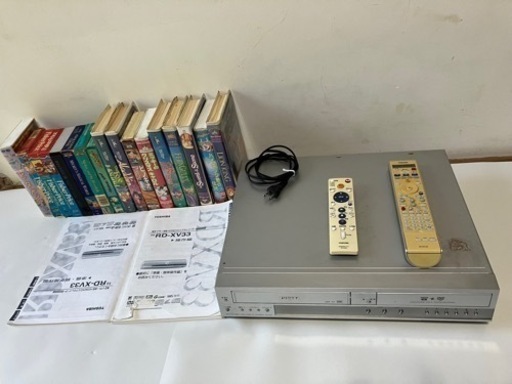 DVD・VHSビデオデッキ＋ディズニー等のビデオテープ