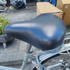 ママチャリ　２７インチ　フジ自転車　３変速　カゴ　自動ライト　カギ　付き　シルバー　配達可能