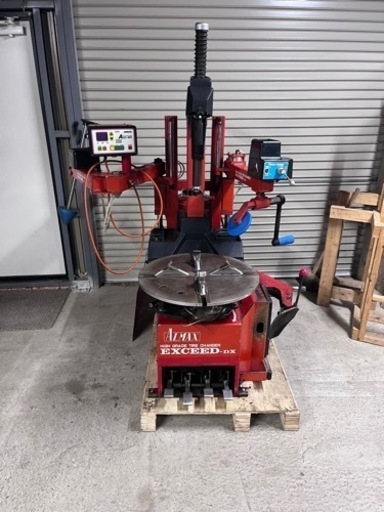 日本製　タイヤチェンジャー  オートエアー充填機付　自動車　整備メンテナンス