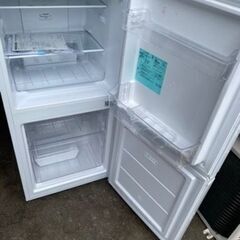 NO77❗️ 福岡市内配送無料 2022年式 冷蔵庫 ホワイト JR-NF121A [2ドア /