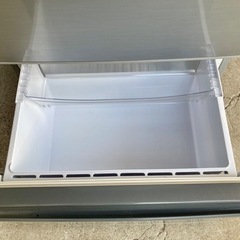 冷蔵庫　中型　3ドア冷蔵庫　271L　アクア　AQUA