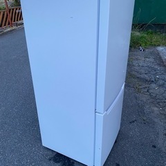 🎄☘️大阪市から阪南市まで配達設置無料🎄冷蔵庫117L 2019年🍀保証有り