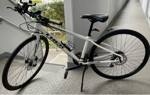 自転車 クロスバイク TREK  トレック  FX3 DISC 2019年モデル