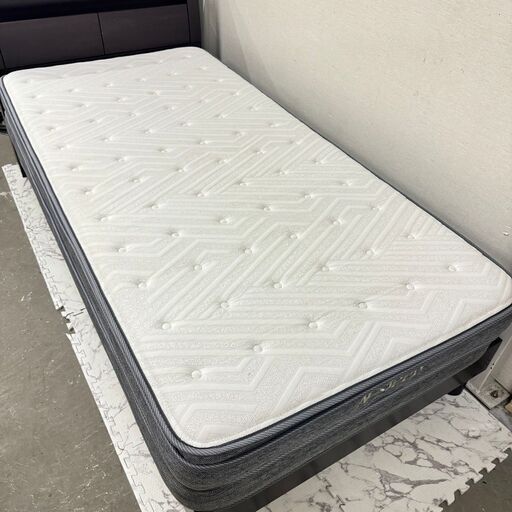 17673  NITORI 一体式コイルスプリングシングルマットレス   ◆大阪市内・東大阪市他 6,000円以上ご購入で無料配達いたします！◆ ※京都・高槻・枚方方面◆神戸・西宮・尼崎方面◆生駒方面、大阪南部方面　それぞれ条件付き無料配送あり！