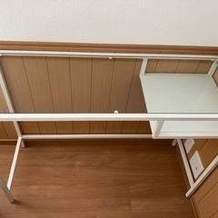 IKEA ヴィットショー　デスク