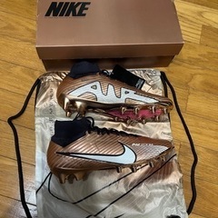 サッカースパイクナイキ