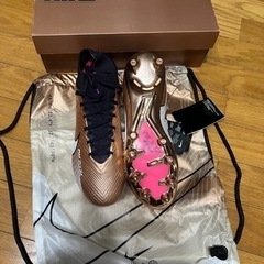 サッカースパイクナイキ