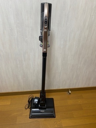 2019年製日立 掃除機 コードレス スティッククリーナー 日本製 軽量1.4kg 強力パワー 自走式 PV-BFL1 N シャンパンゴールド(0508c)