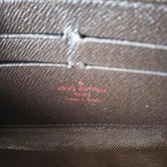 ヴィトンダミエ長財布