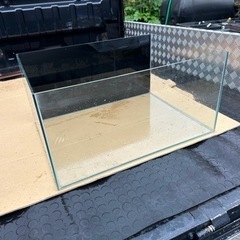 ガラス水槽　60✖️45✖️30 厚5ミリ