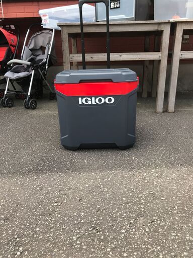 【鹿児島市リサイクルショップスターズ吉野店】IGLOO イグルー クーラーボックス タイヤ付き LATITUDE 60 鹿児島市リサイクルショップスターズ吉野店】IGLOO イグルー クーラー