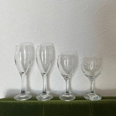 ワイングラス、シャンパングラス　計4個