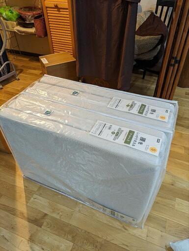 決まりました　ニトリ　三つ折り マットレス２個