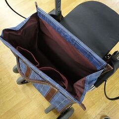 幸和製作所 歩行車 テイコブリトルRF WAW02 歩行器 抑速機能付き前腕支持 馬蹄型 ブレーキ付き 西岡店