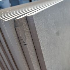 土日引き取り対応可　セラミックタイル（グレー）　19枚　DIYでお庭やお部屋を豪華に♪