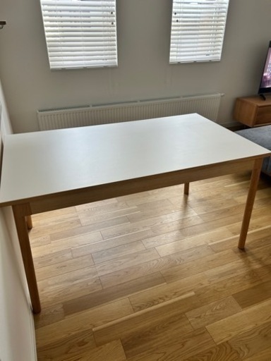 IDEE ダイニングテーブル - STILT TABLE 1400 White