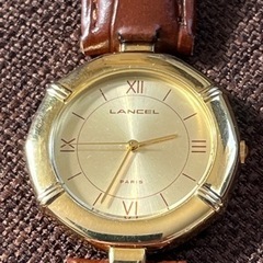 
昭和レトロな ゴールド＋ゴールド 装飾品腕時計レディース