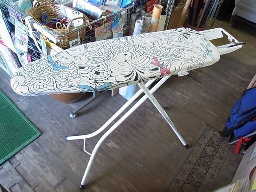 brabantia　ブラバンシア　アイロン台　サイズS　95×30ｃｍ　エクストラコンパクト　ドラゴンフライ
