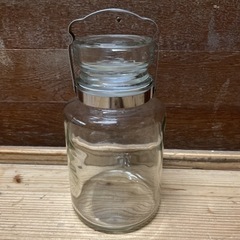 蓋付き　ガラス瓶　レトロ