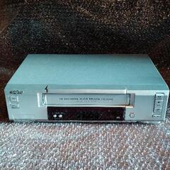 VHSレコーダー　sanyo