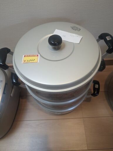 中古蒸し器(直径30cm、高さ40cm)