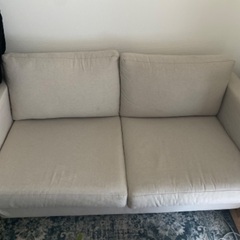 IKEAペルプソファ