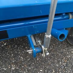 エコツール岡崎インター店 】花岡車両 油圧リフト付台車 ダンディ