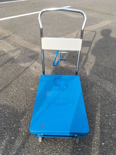 【エコツール岡崎インター店 】花岡車両　油圧リフト付台車　ダンディ　150kg【愛知県/岡崎市/工具】【ITQ89WI81O7K】  メーカー（英語/日本語） 商品名 検索用ワード 例：Makita/マキタ 集じん機 工具 掃除機 中古【愛知県/岡崎市/工具】