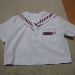 稲美北中学校　セイラー服１６０サイズ　夏　半袖